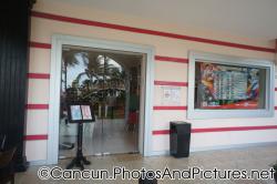 The Score Sports Bar at Ocean Coral & Turquesa.jpg
