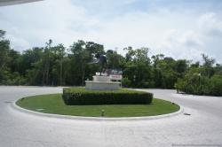 Angel statue at Gran Bahia Principe Sian Kaan.jpg
