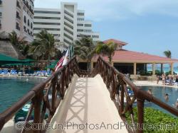 Bridge crossing two pool at GR Solaris.jpg