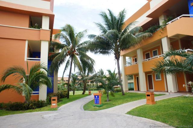 Grand Bahia Principe Akumal Guest Suites.jpg