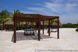Ping Pong table at Grand Palladium Kantenah next to the pool.jpg