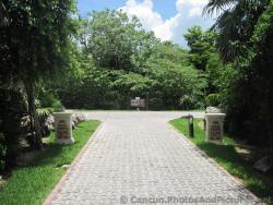 Fork in the road at the Grand Palladium Kantenah resort.jpg