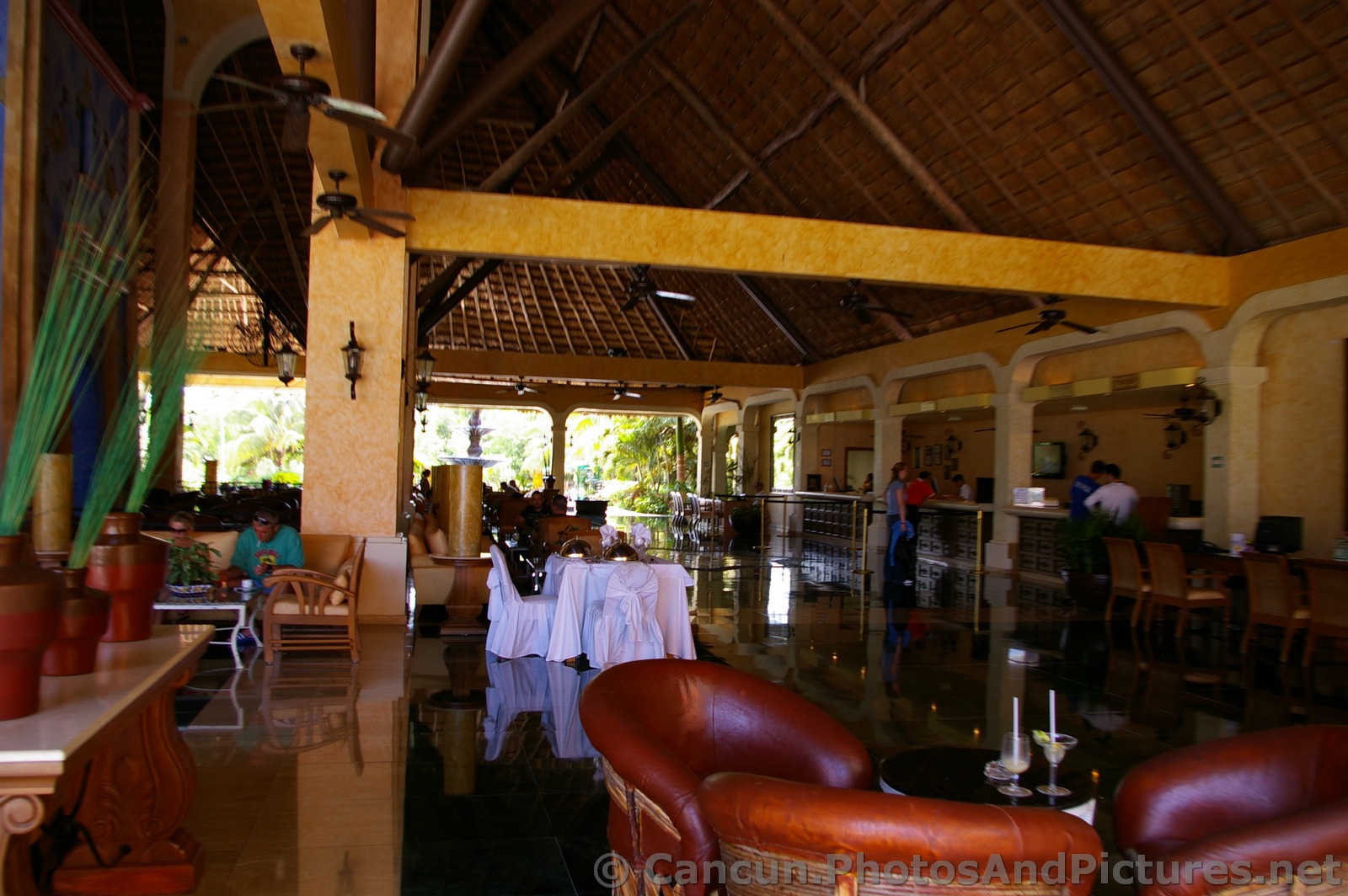 Grand Palladium Riviera Front Desk.jpg