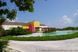 Playa Mujeres golf course club house area.jpg