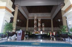 Gran Bahia Principe Coba lobby with 3 stone columns.jpg