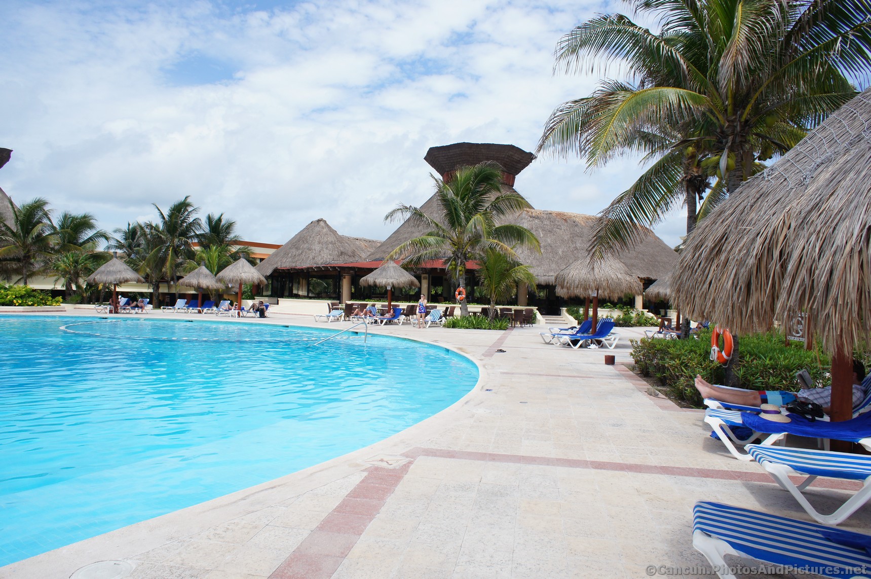 Large circular pool at Grand Bahia Principe Tulum.jpg
