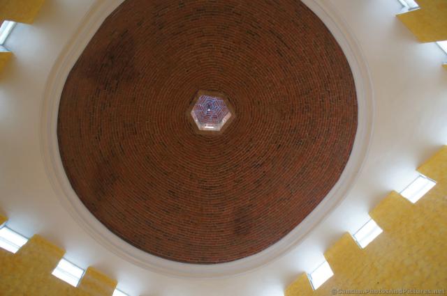 Circular ceiling inside foyer of Hacienda Dona Isabel Gran Bahia Principe.jpg