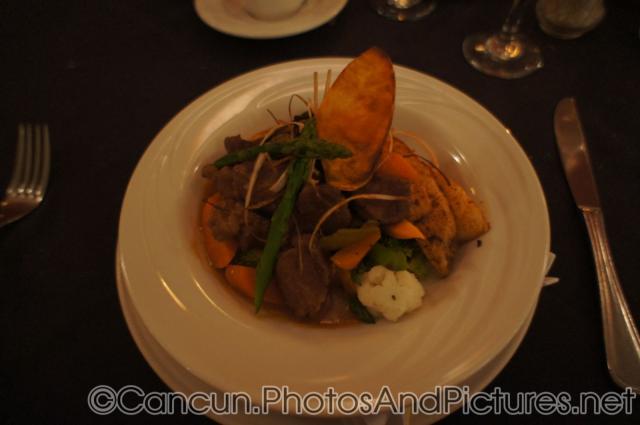 Meat stew dish at Marco Polo Restaurant in GR Solaris.jpg