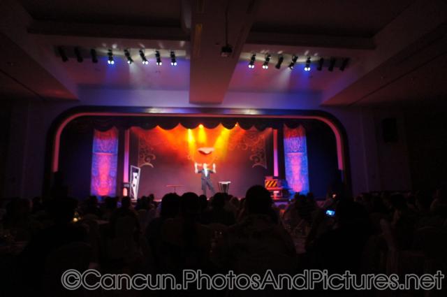 Magician show at GR Solaris.jpg