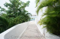 Ramp at Cancun Interactive Aquarium at La Isla Shopping Village in Cancun.jpg