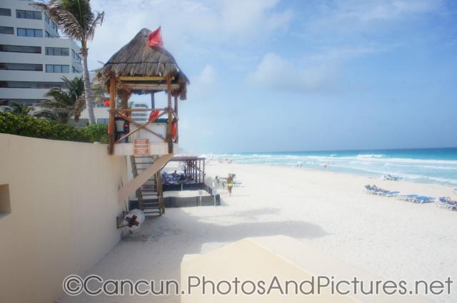 Looking down one side of the GR Solaris beach area.jpg