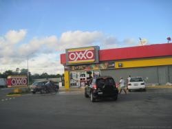 Oxxo store in Playa del Carmen.jpg