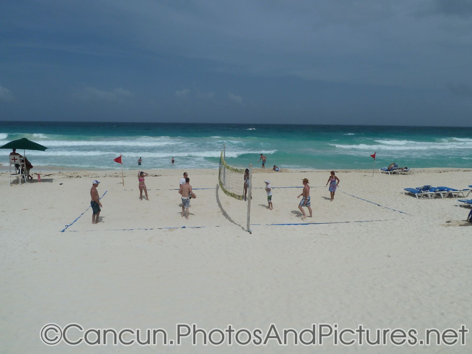 People playing beach volleyball at GR Solaris.jpg