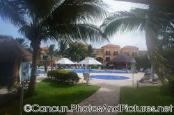 Kid's pools at Ocean Coral & Turquesa.jpg