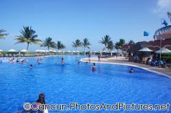 Large main pool of Ocean Coral & Turquesa.jpg