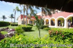 Looking towards Mike's Coffee Shop at Ocean Coral & Turquesa.jpg