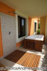 Outdoor shower and Jazcuzzi at Ocean Coral & Turquesa.jpg